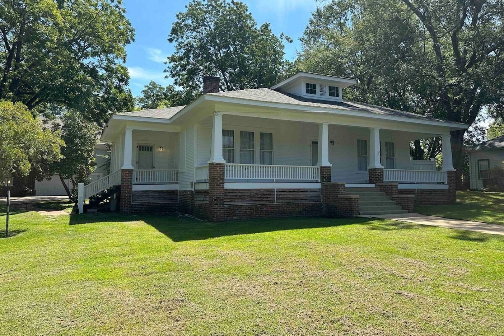 Starkville Apartment: 507 S Jackson St Units C-E