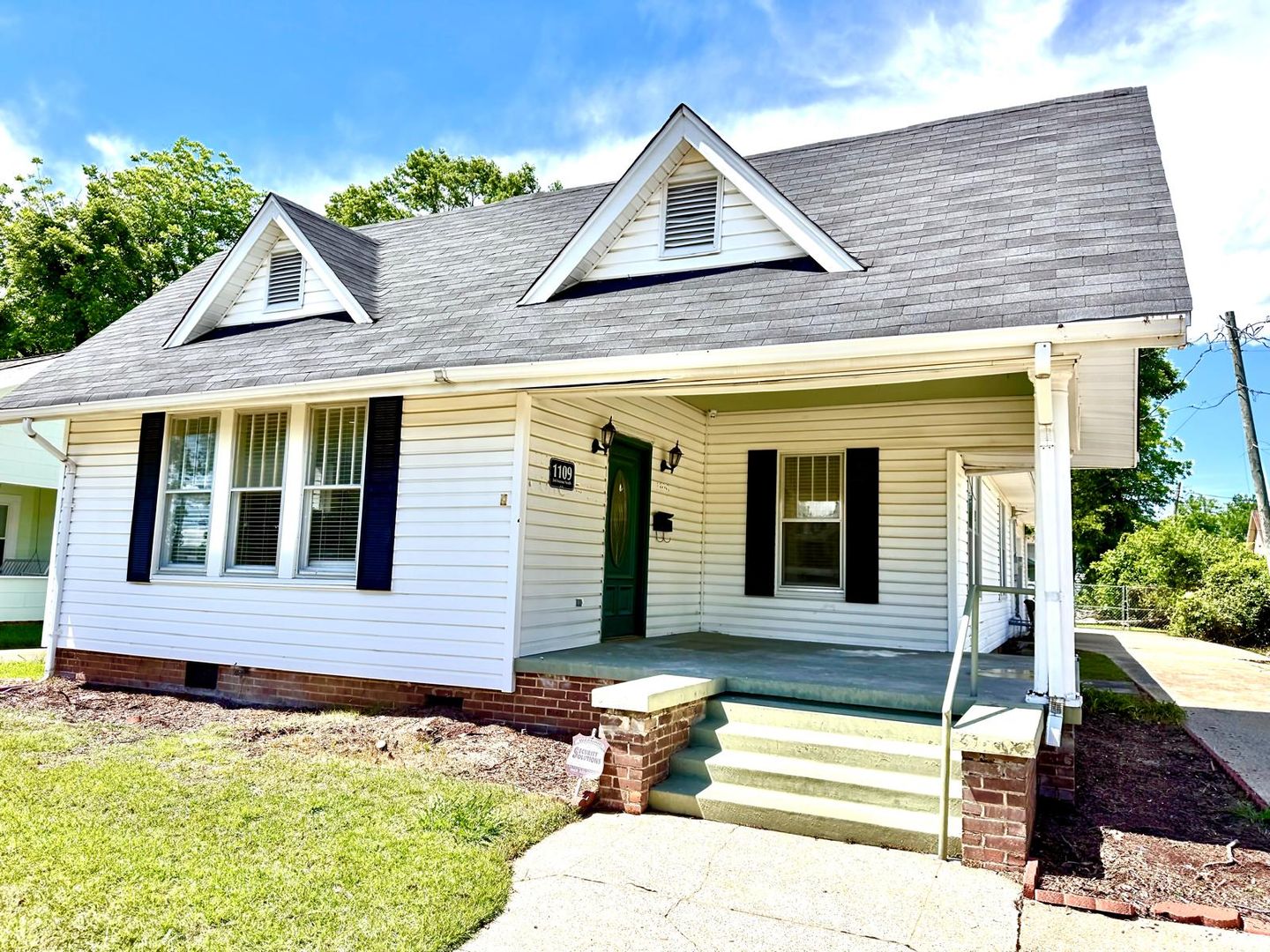 Columbus House: 1109 2nd Ave N
