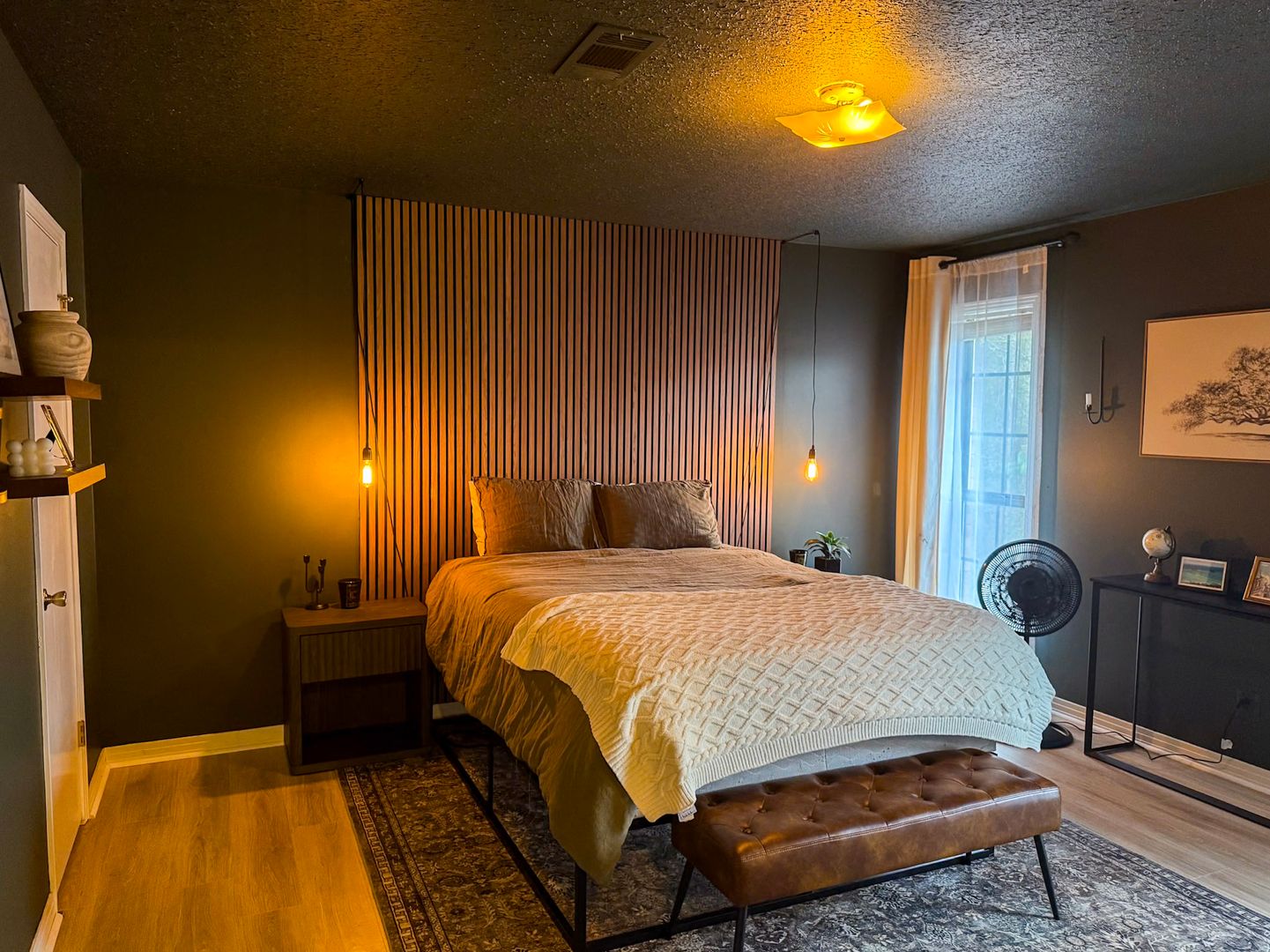 Columbus House: 3221 5th St N