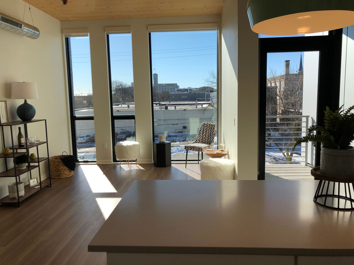 Milwaukee Apartment: 300 West Florida Street