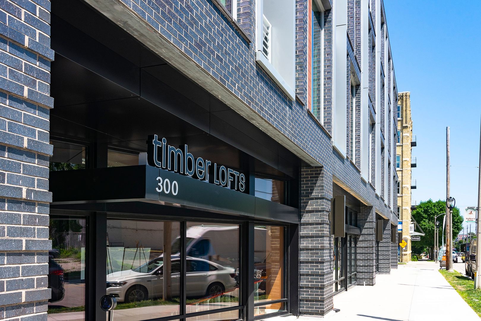 Milwaukee Apartment: 300 West Florida Street