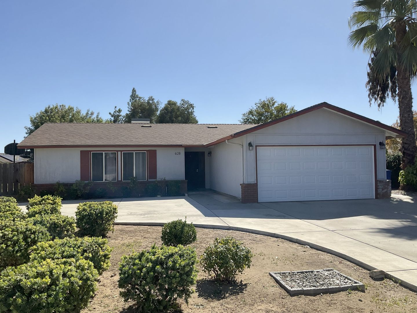 Clovis House: 628 W. Euclid Avenue