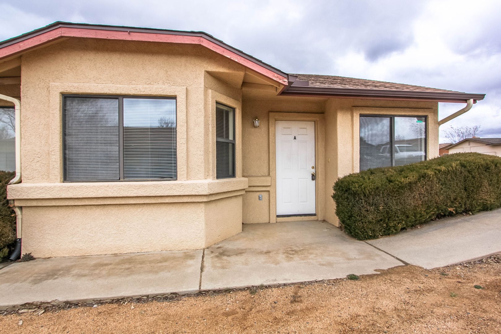 Prescott Valley Apartment: 8460 E. Lakeshore Drive