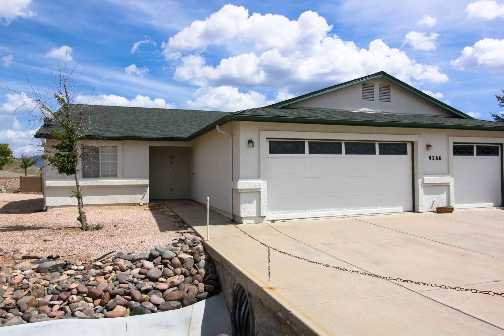 Prescott Valley House: 9266 E Swift Trail Drive #1