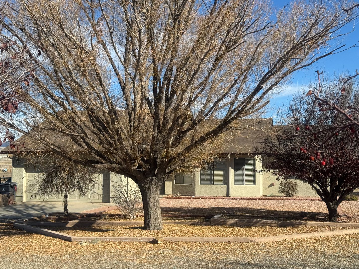 Prescott Valley House: 10245 N. Poquito Valley Road