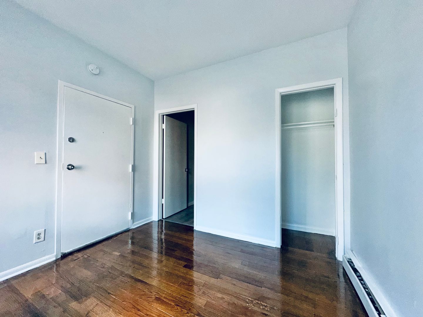 New Haven Apartment: 1403-1405 Chapel Street