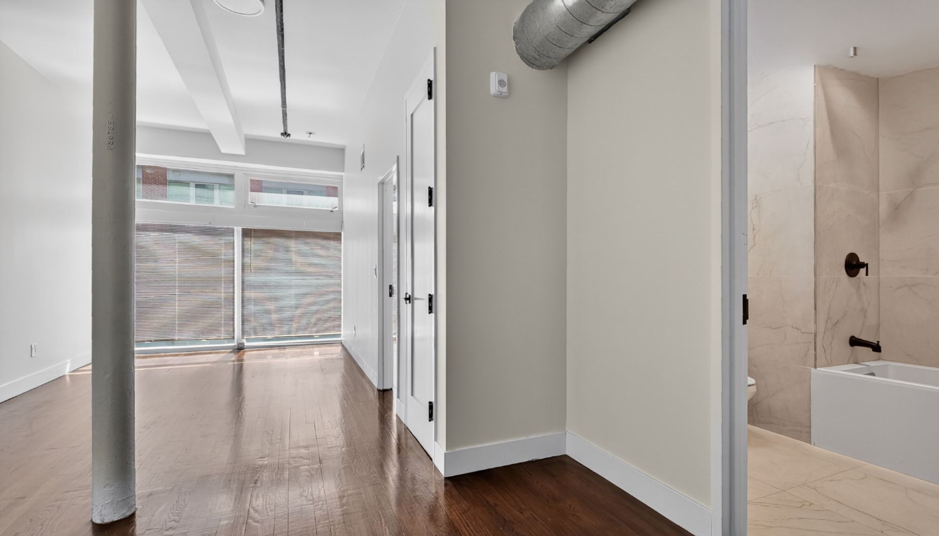 New Haven Apartment: 813 Chapel Street