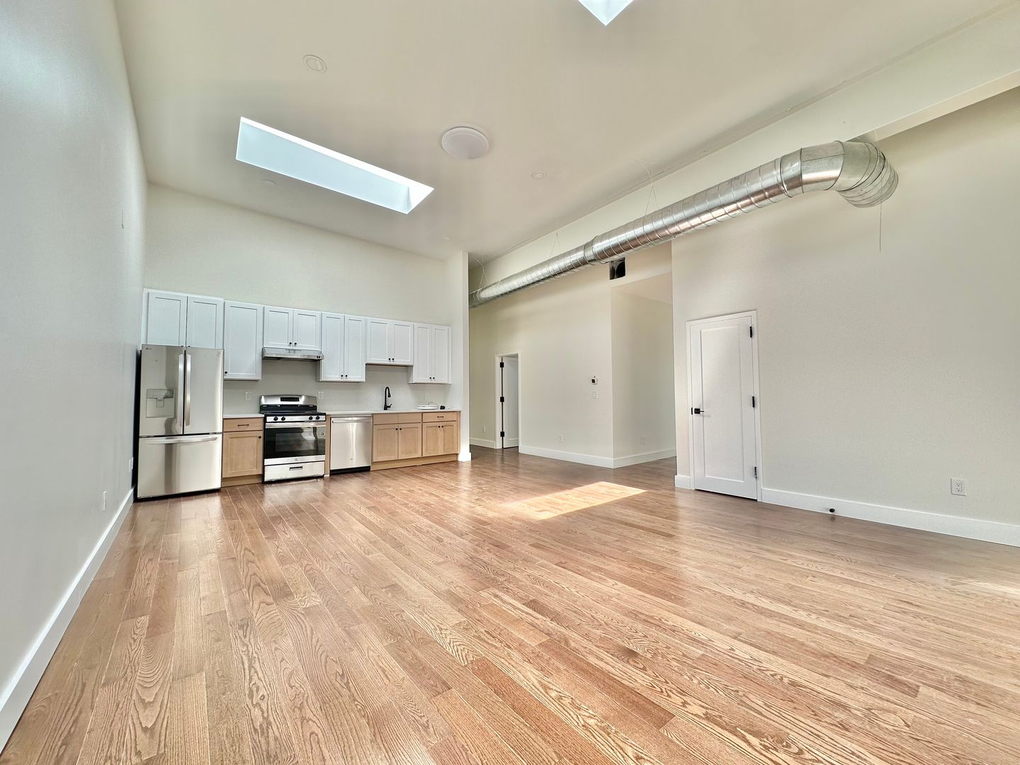 New Haven Apartment: 402 Crown Street