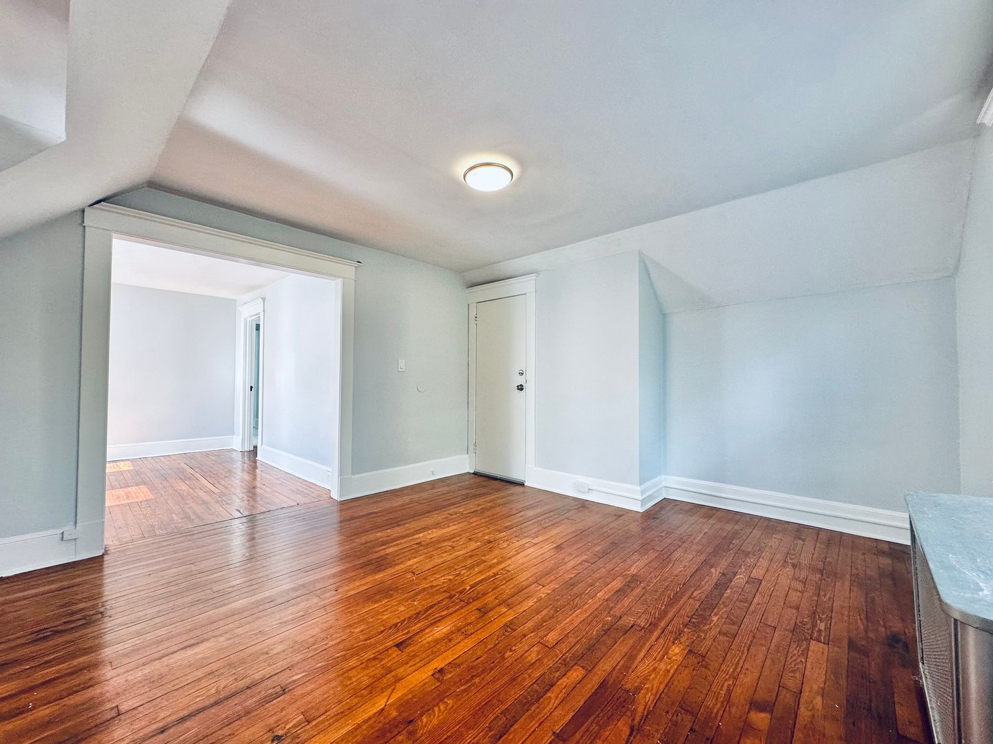 New Haven Apartment: 62-64 Sheldon Terrace