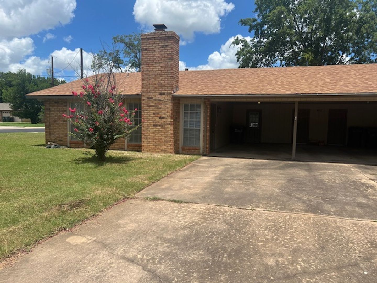 Georgetown Apartment: 812 Ranch Road