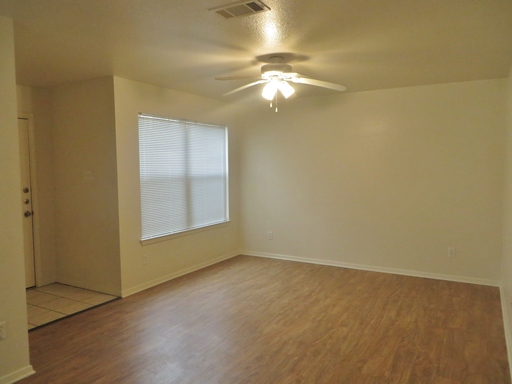 2 Bedroom 2 Bathroom Unit In Georgetown – photo 1
