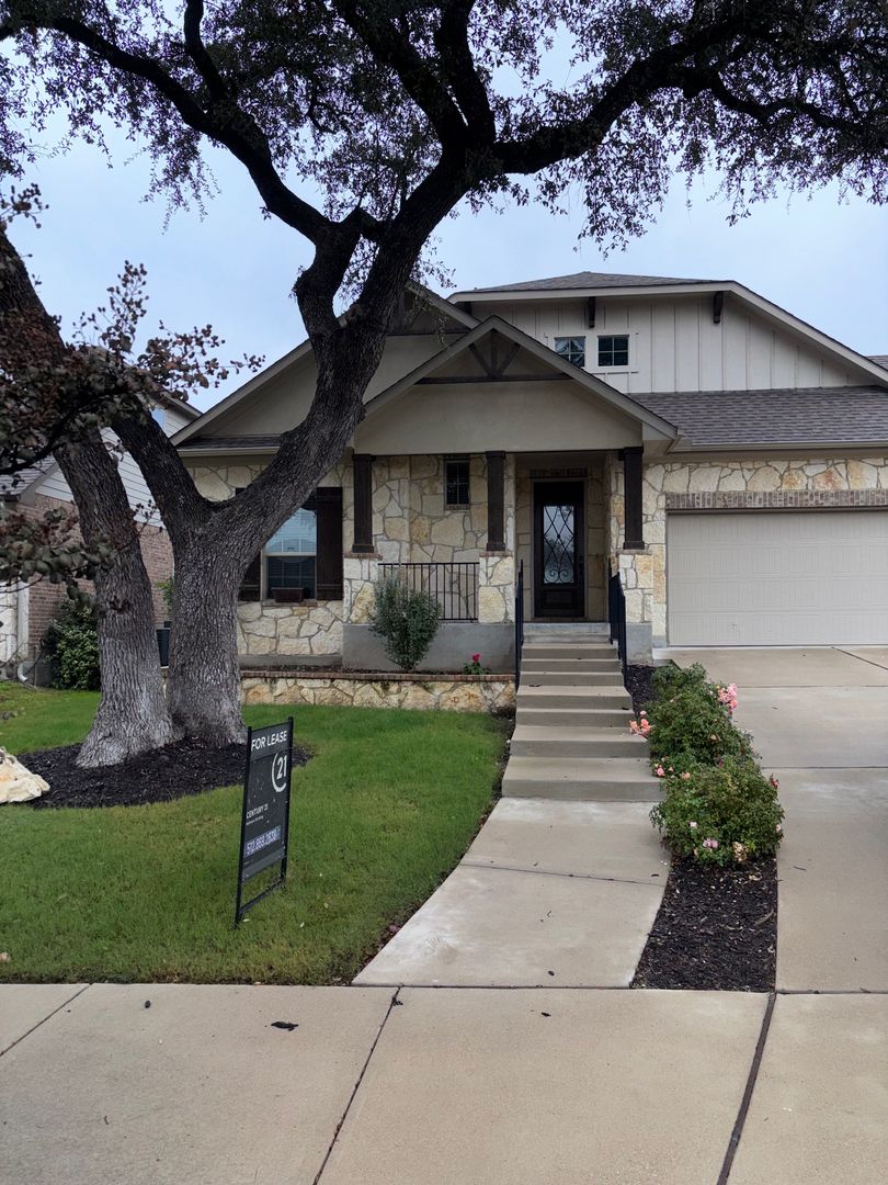 Georgetown House: 509 Fair Oaks Drive