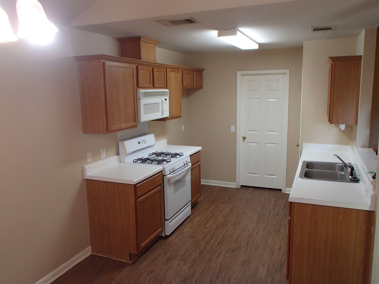 Georgetown House: 208 Juniper Drive