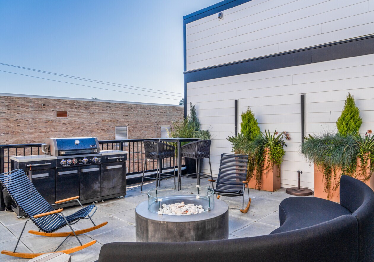 Vancouver Apartment: 2409 Broadway Street