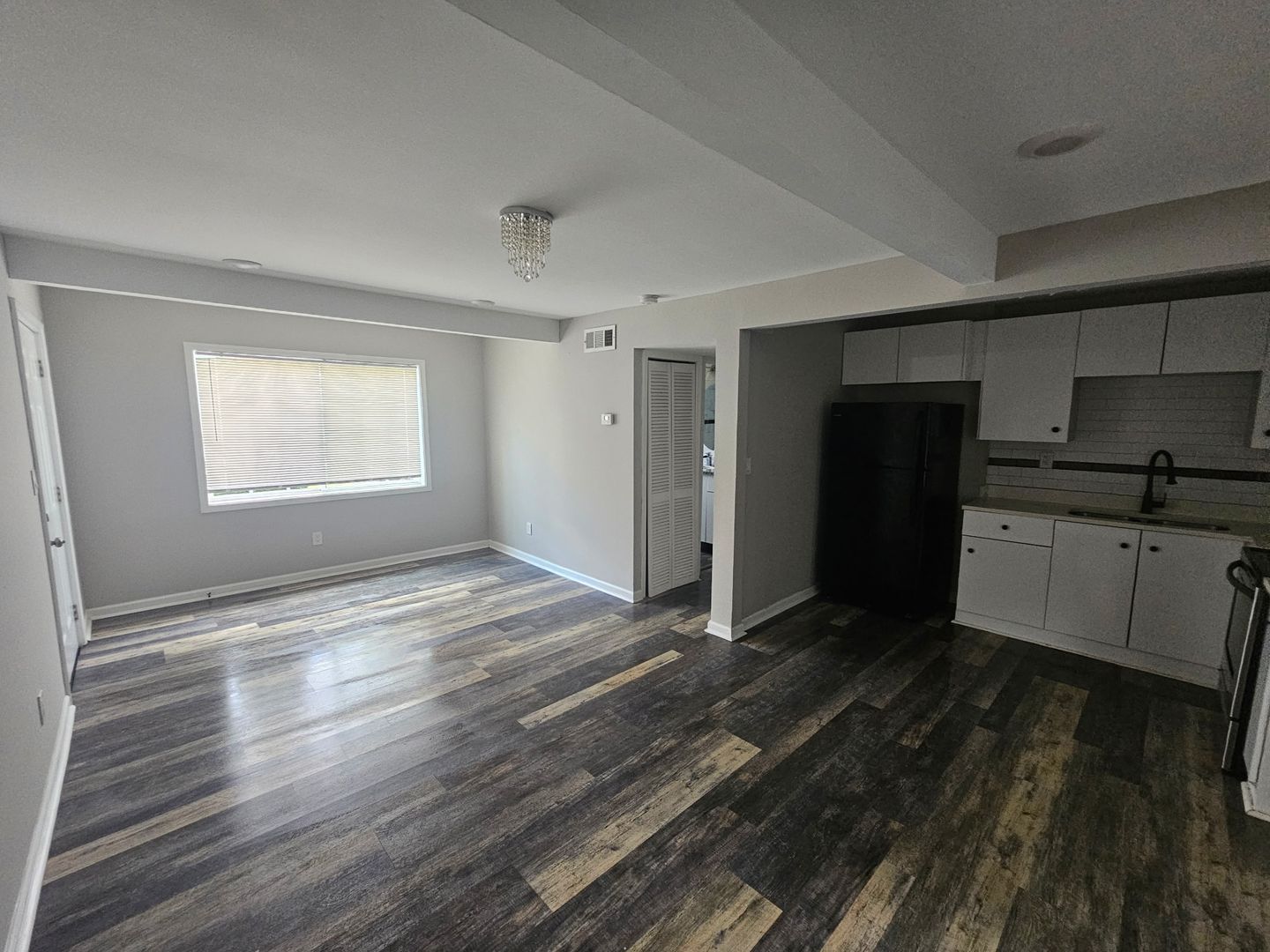 Atlanta Apartment: 1818 Vesta Avenue
