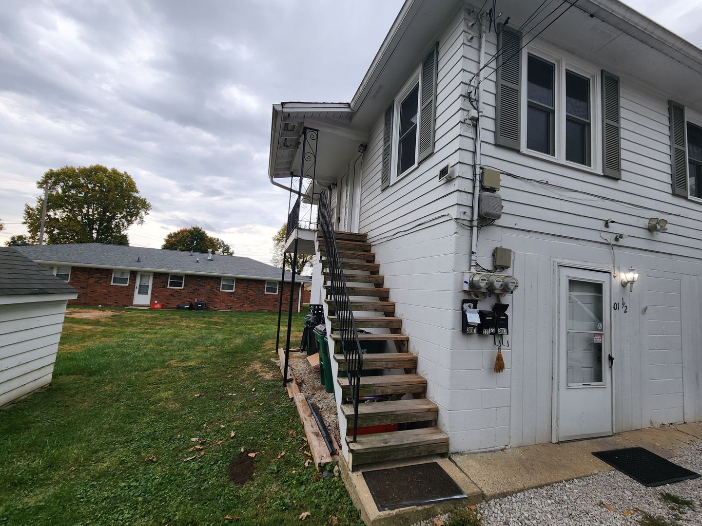 Plainfield Apartment: 301 Green St. - 301 1/2  Green St.