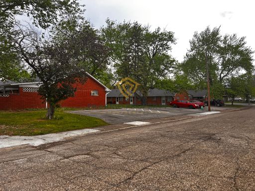 MOVE-IN SPECIAL! FREE First Month's Rent! — Limited Time! Newly renovated 1-Bedroom at Campbell Apartments Near Downtown Available NOW! – photo 1