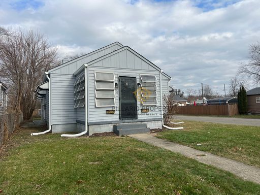 1-Bedroom With Garage Access, Near Christian Park, Available NOW! – photo 1