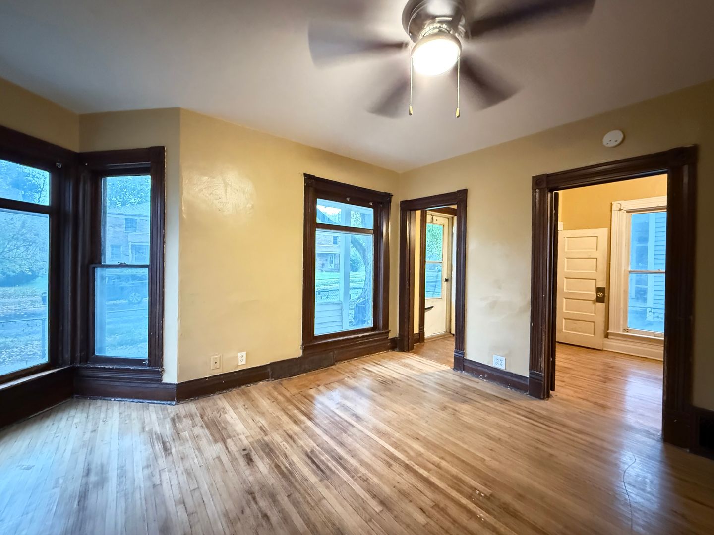 Council Bluffs Apartment: 133 Benton St