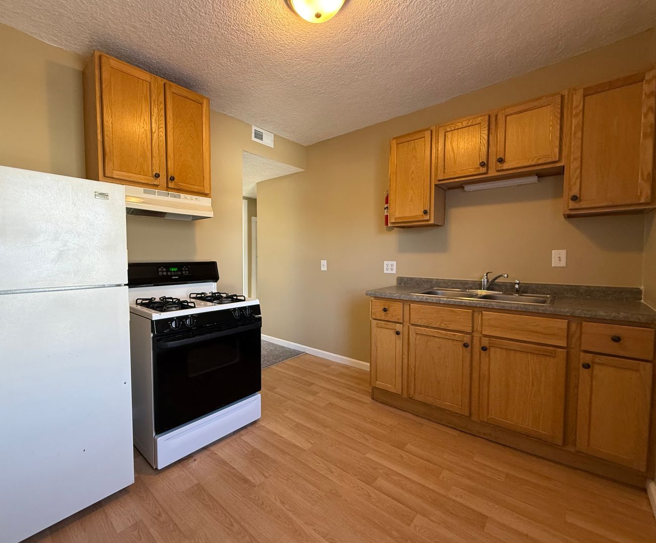 Council Bluffs Apartment: 2018/2020 Ave A