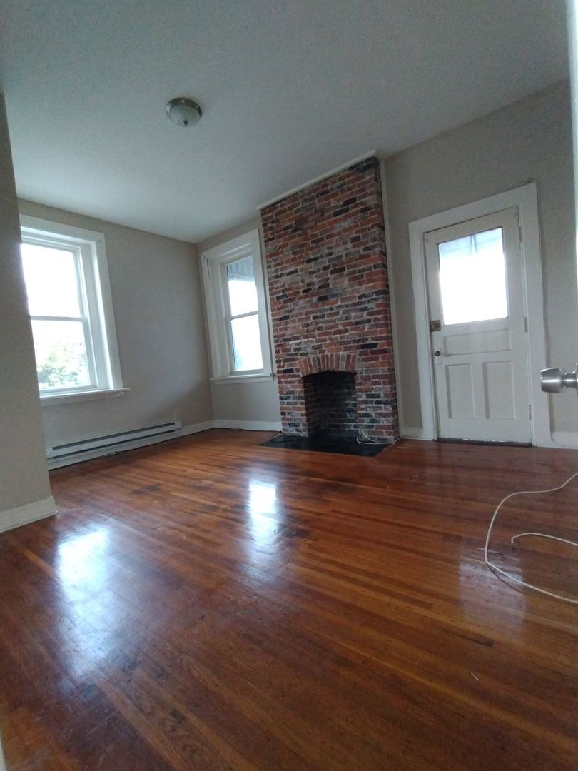 Buffalo Apartment: 2312 Main Street