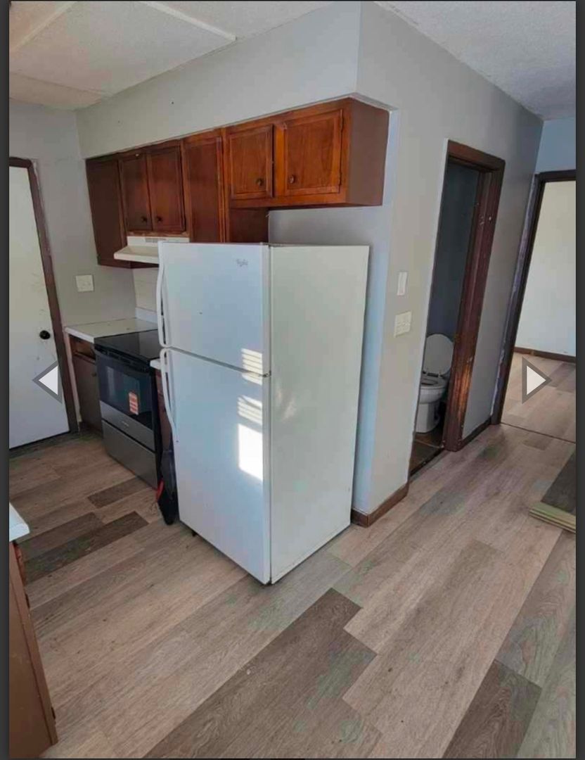 Bayard Apartment: 101 Main