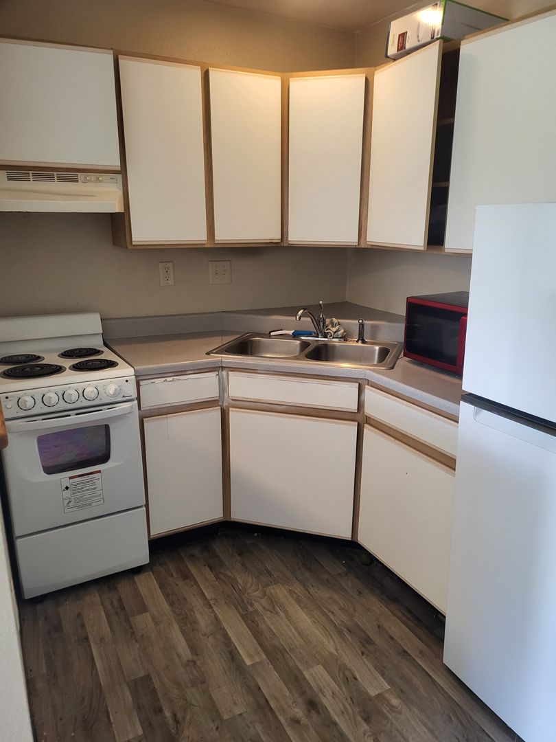 Marshalltown Apartment: 519 N 3rd St