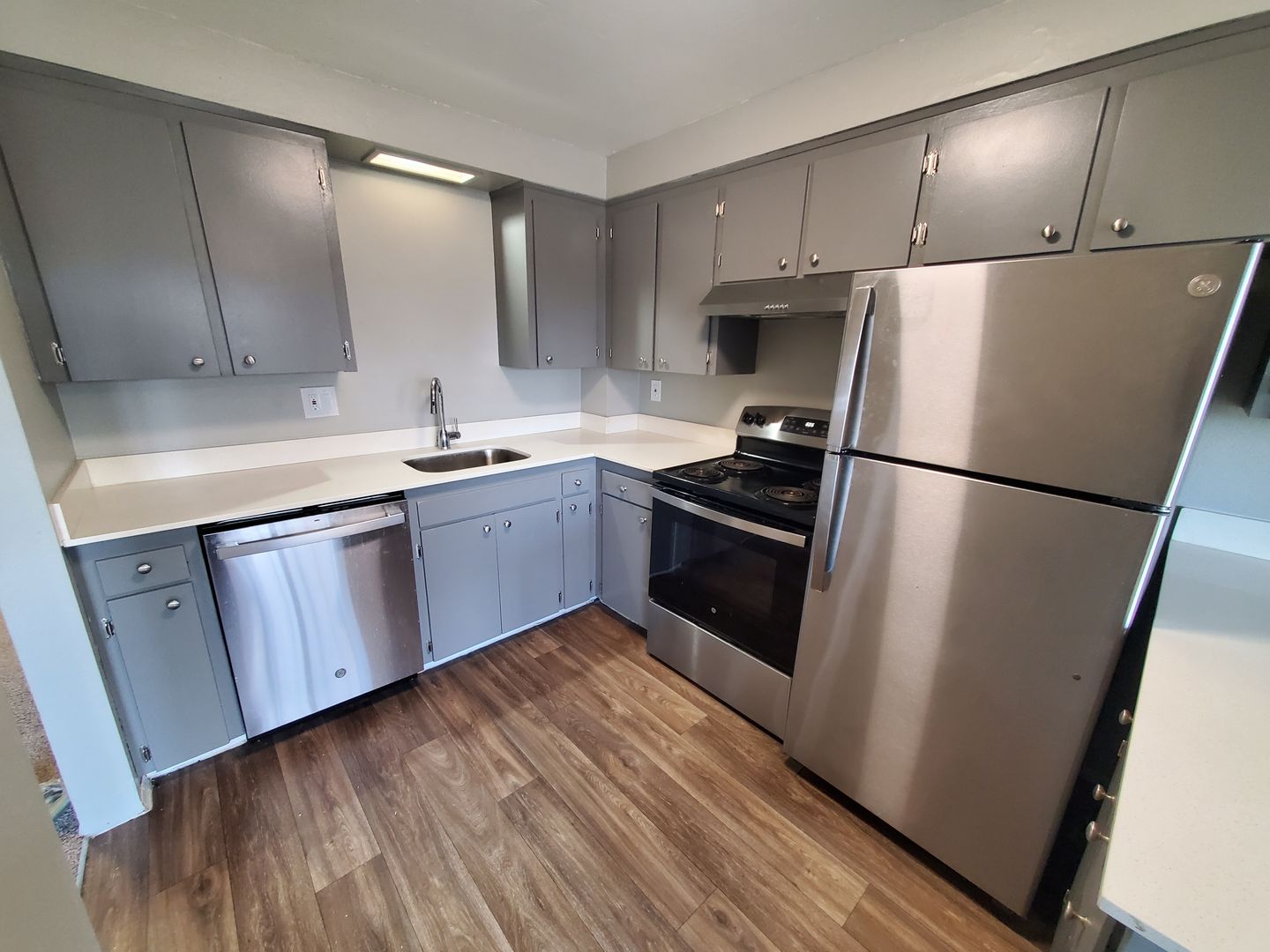 Cortina Apartments 7 of 12