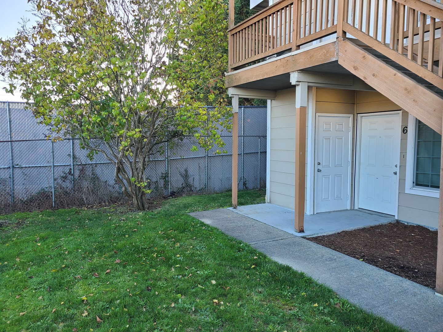 Everett Apartment: 8225 11th Dr W