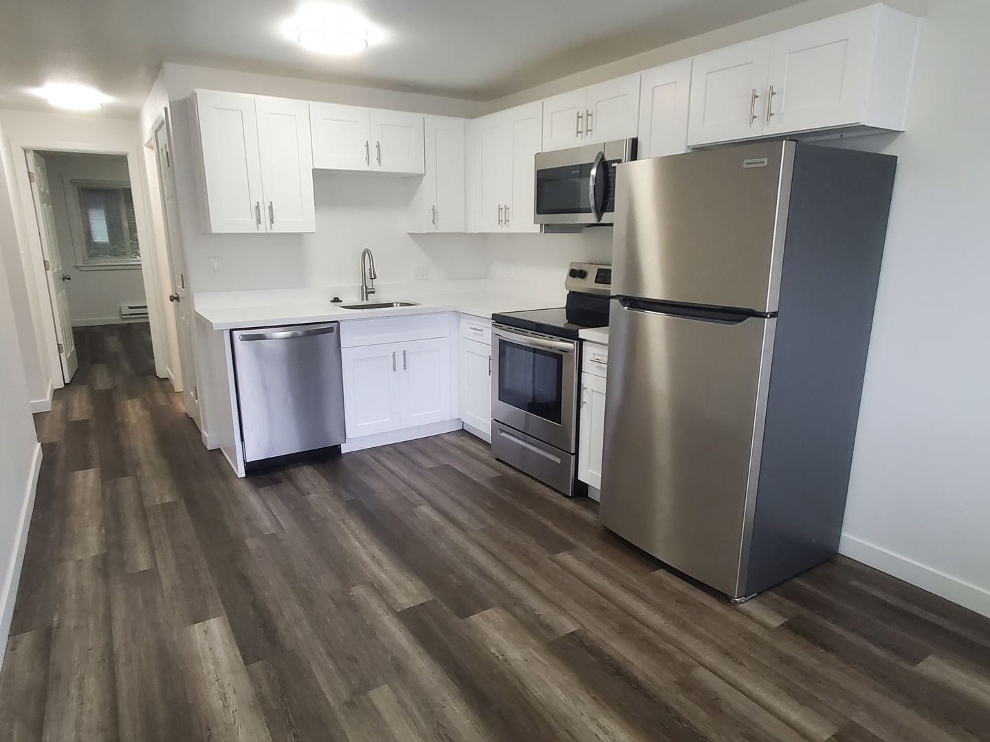 Burien Apartment: 320 SW 160th Street
