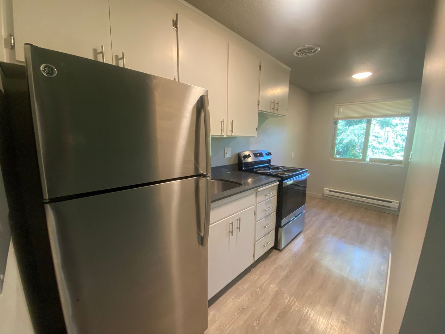 Lynnwood Apartment: 1805 Filbert Rd
