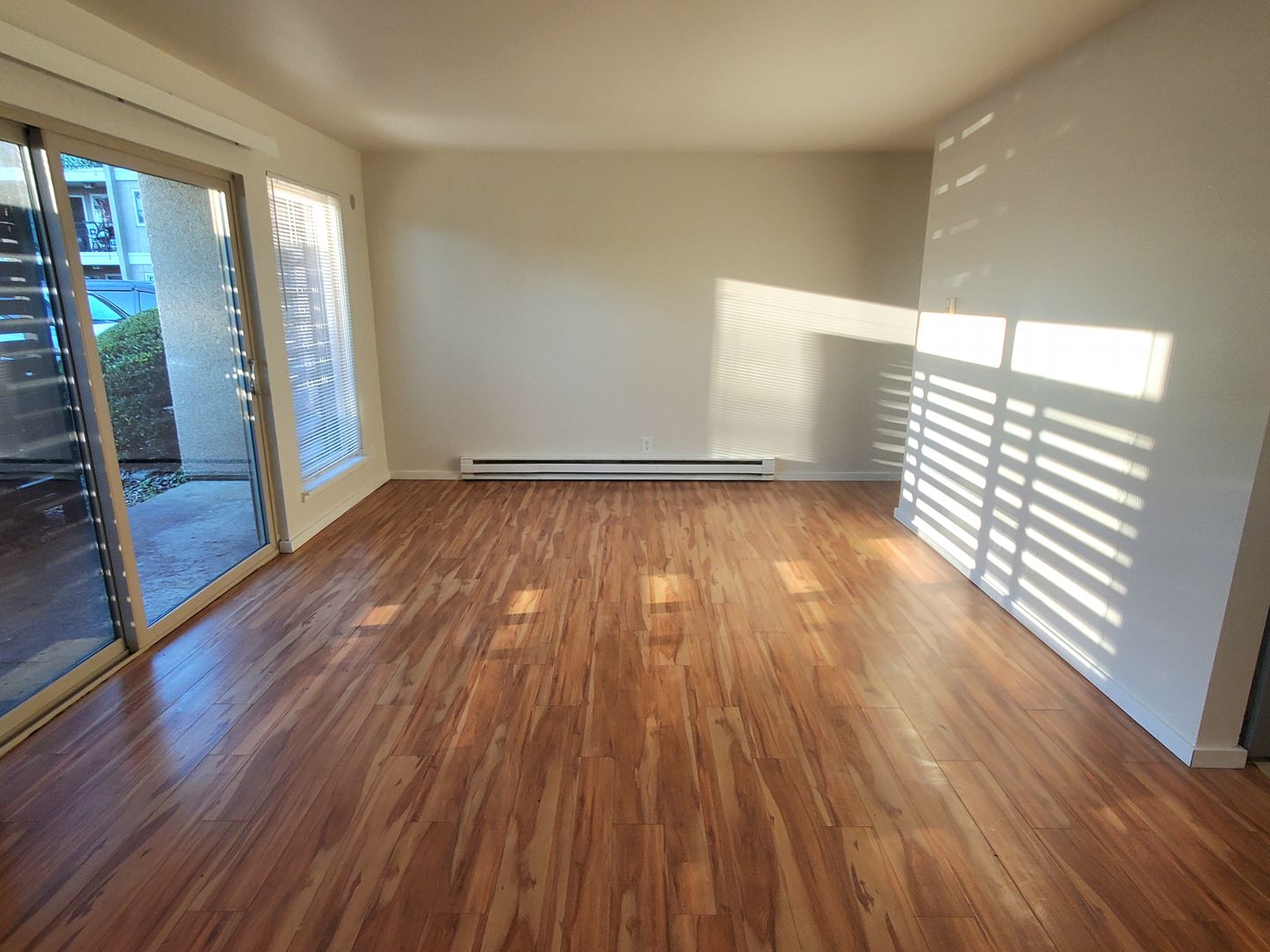 Burien Apartment: 320 SW 160th Street