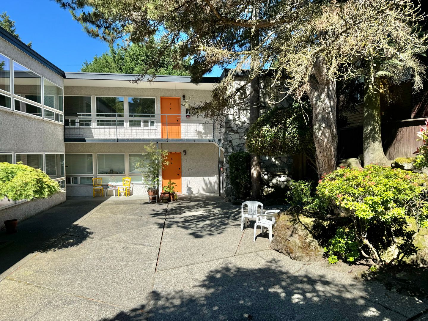 Seattle Apartment: 9043 35th Ave SW
