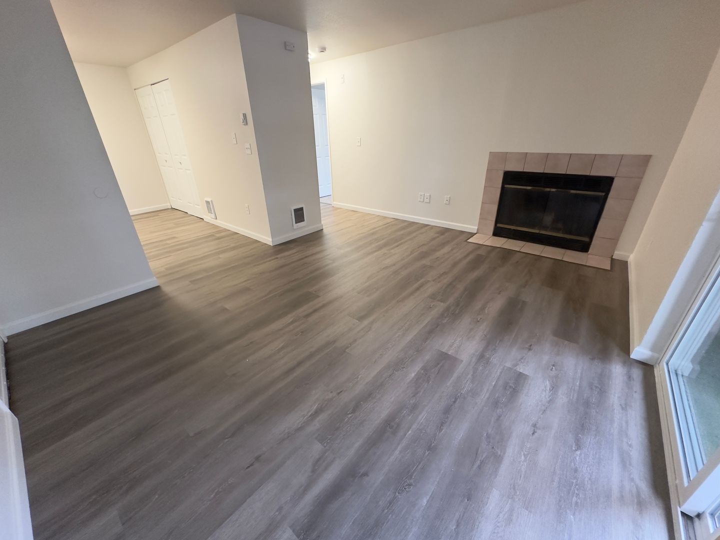 Burien Apartment: 400 S 152nd Street