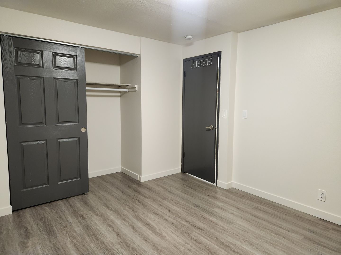 12340 33rd Ave NE 12 of 13