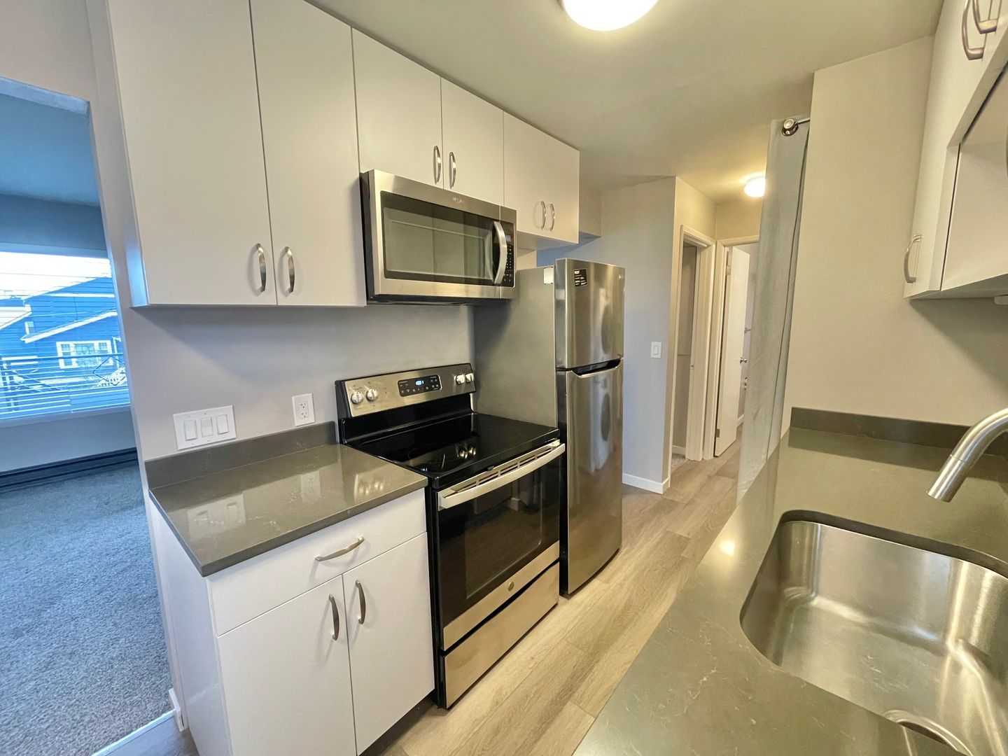 Seattle Apartment: 6050 6th Avenue NW