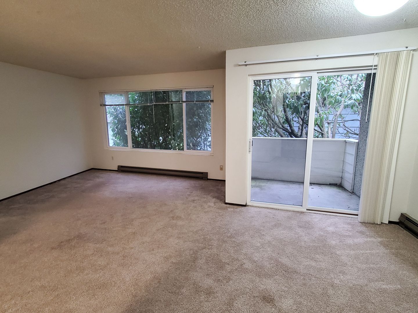 Seattle Apartment: 5325 Ravenna Pl NE