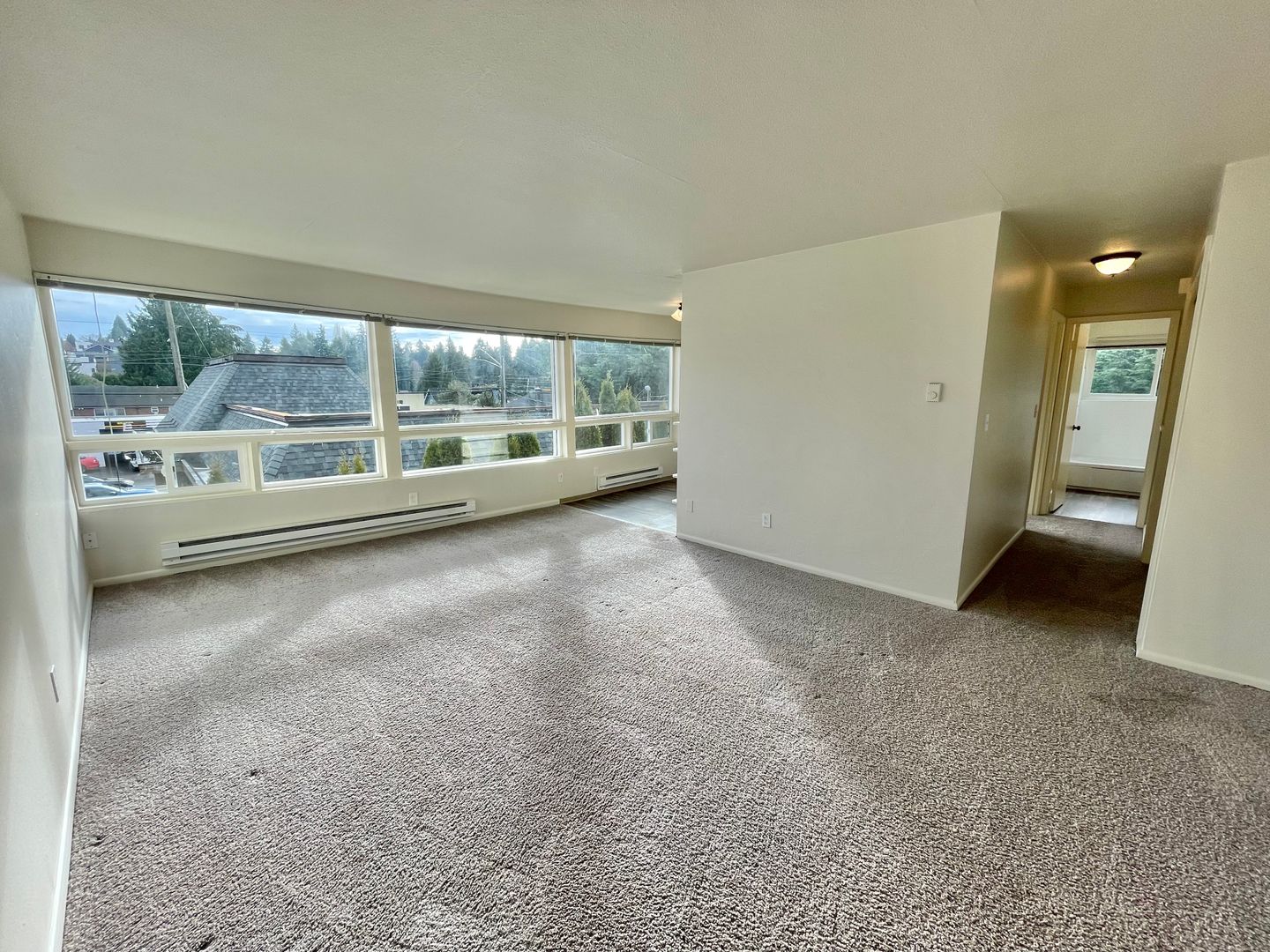 Seattle Apartment: 9043 35th Ave SW