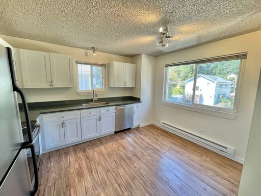 Top Floor 1-Bedroom in Magnolia! – photo 1