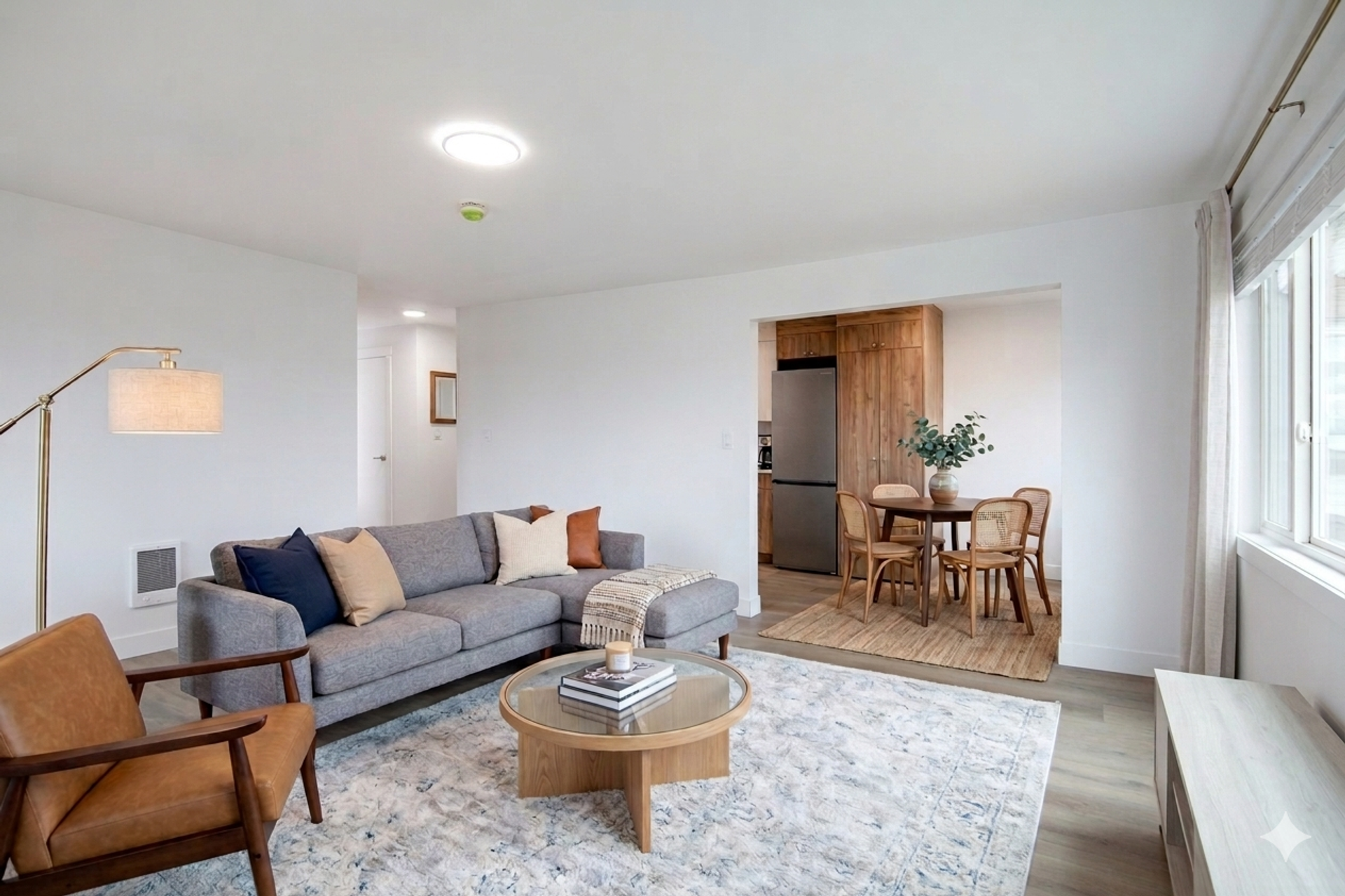 Seattle Apartment: 1101 Queen Anne Ave N