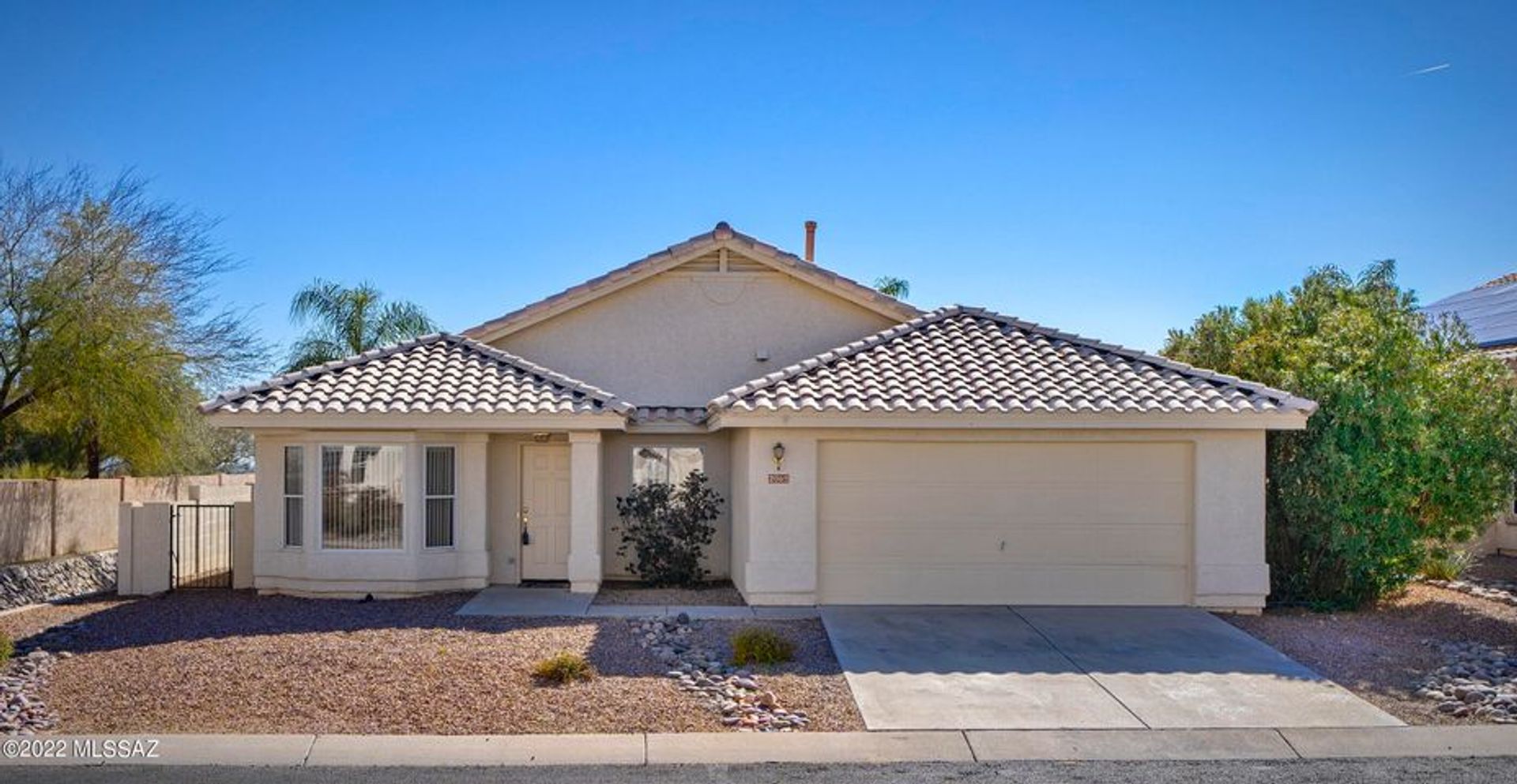 Oro Valley House: 2065 W Three Oaks Drive