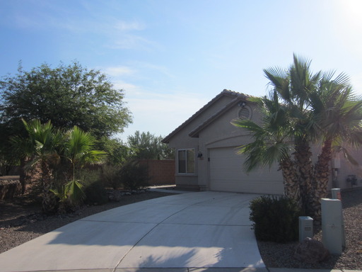 3 Bedroom 2 Bath in Continental Ranch Located on a Big Cul De Sac Lot – photo 1
