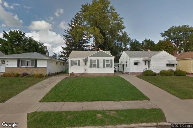 Garfield Heights House: 12405 Southern Ave