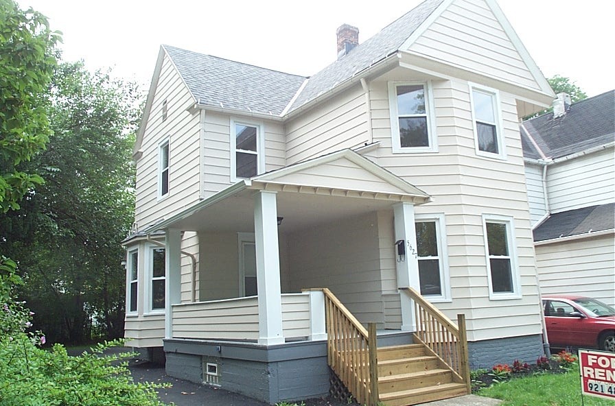 Maple Hts House: 5627 Jefferson Ave.