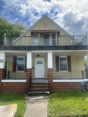 13623 Bennington Ave. - Unit #1 – photo 1