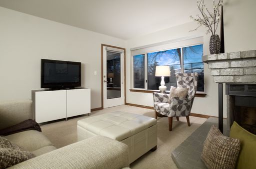 Spacious 1x1 Unit Available Feb 5th, Education Hill 95% Walking Score – photo 1