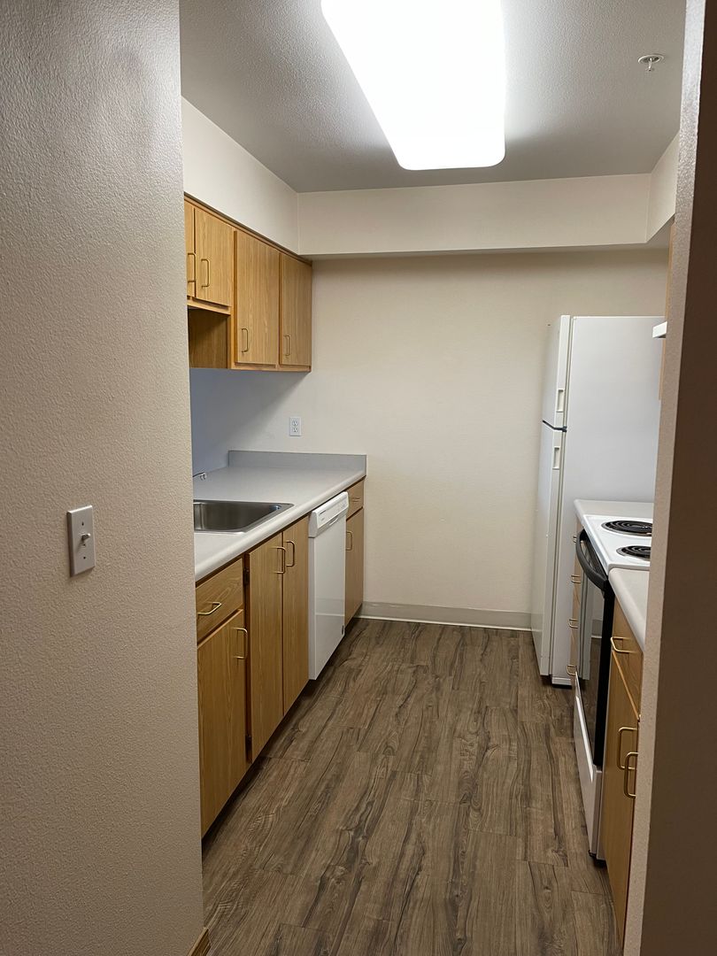 Wilsonville Apartment: 29940 SW Brown Rd.