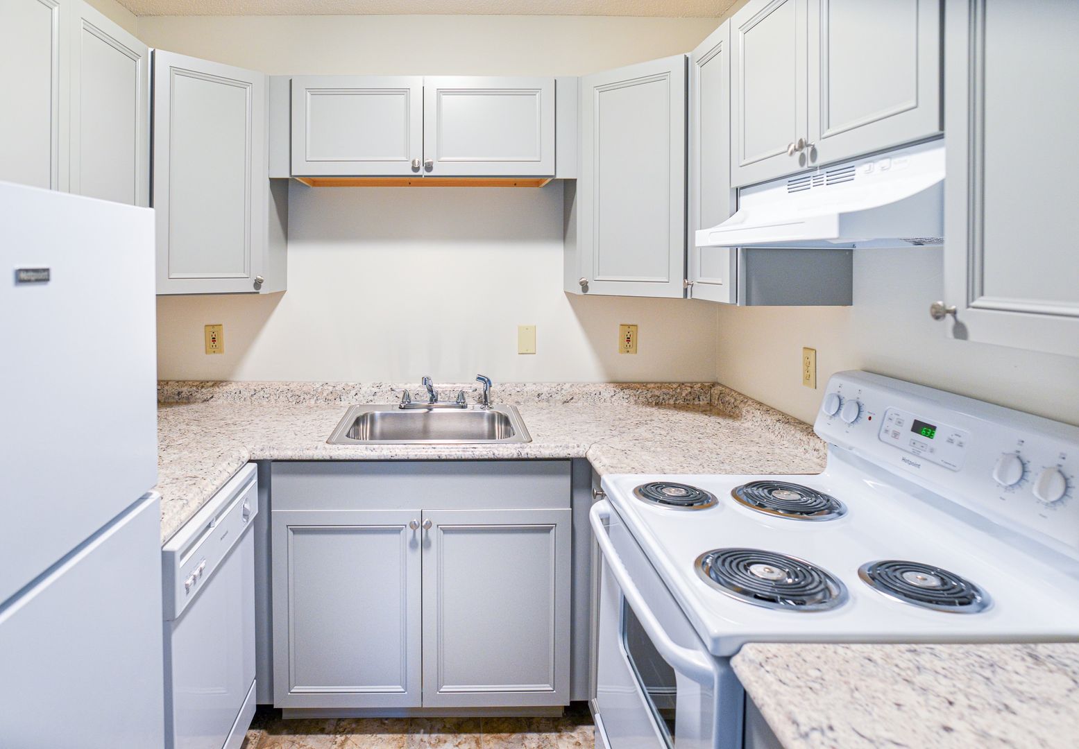 Concord Apartment: 1-72 Maplewood Lane
