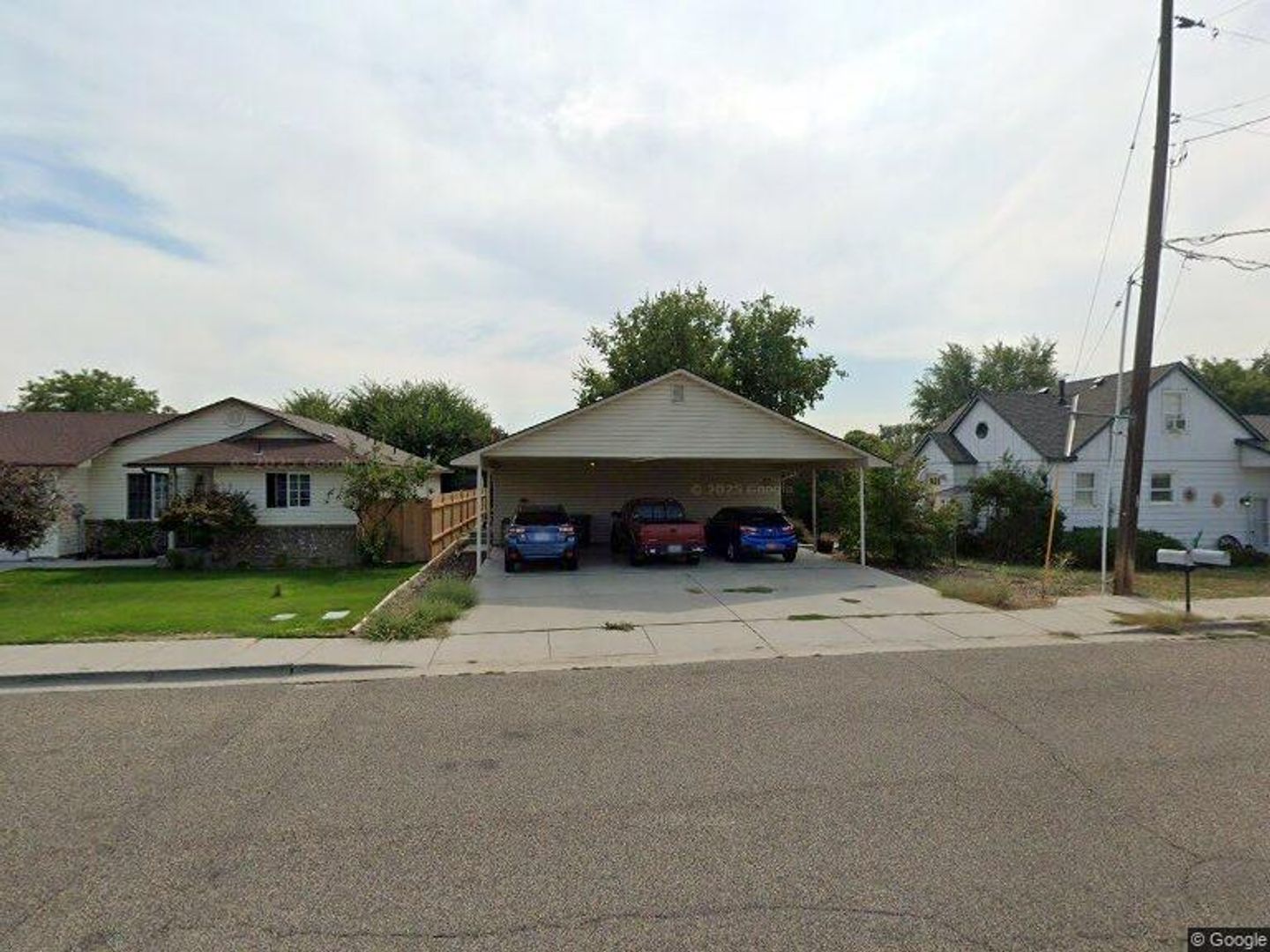 Ontario Apartment: 1858  & 1860 W Idaho Ave