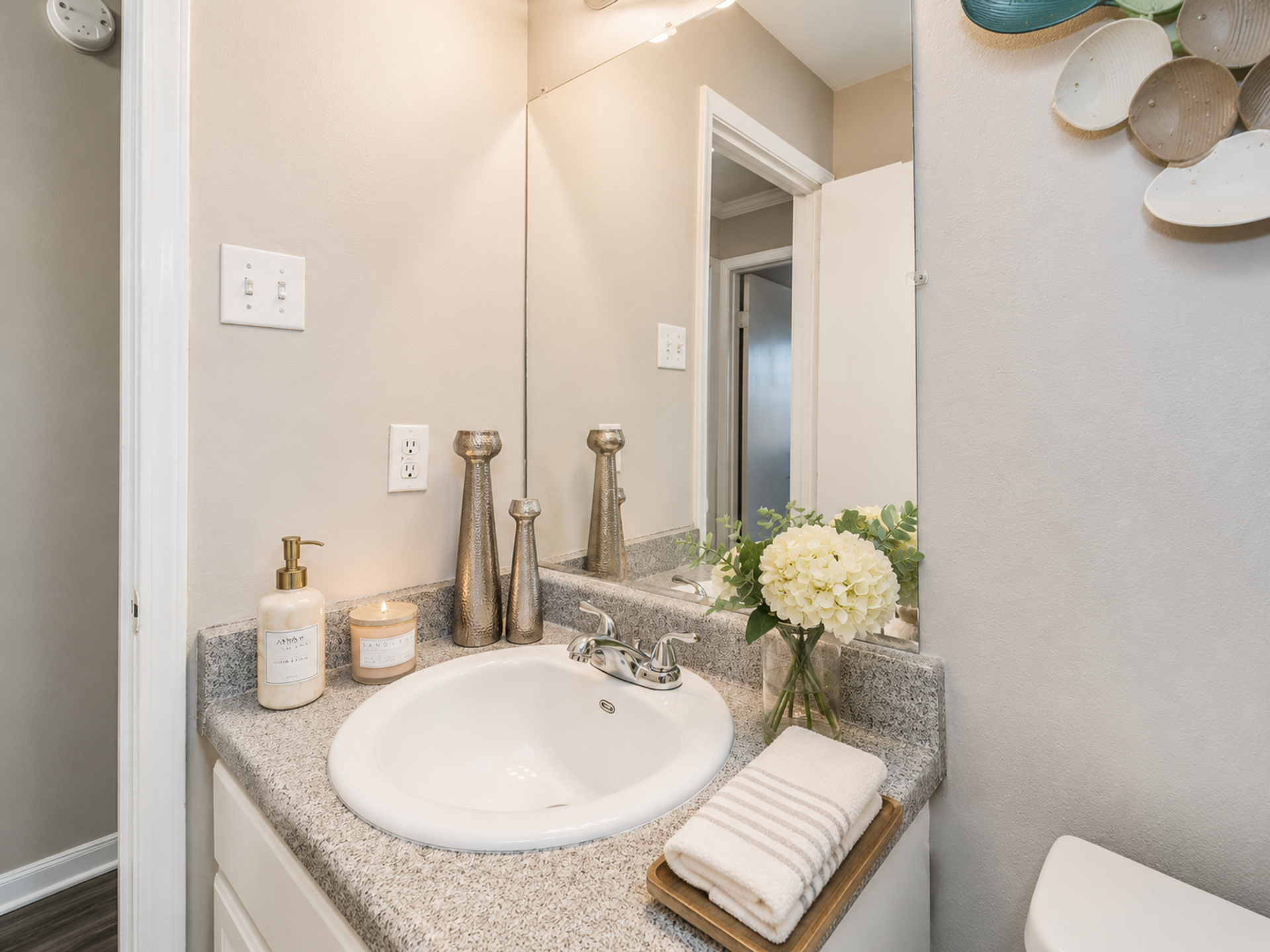 Little Rock Apartment: 11300 Mesa Drive